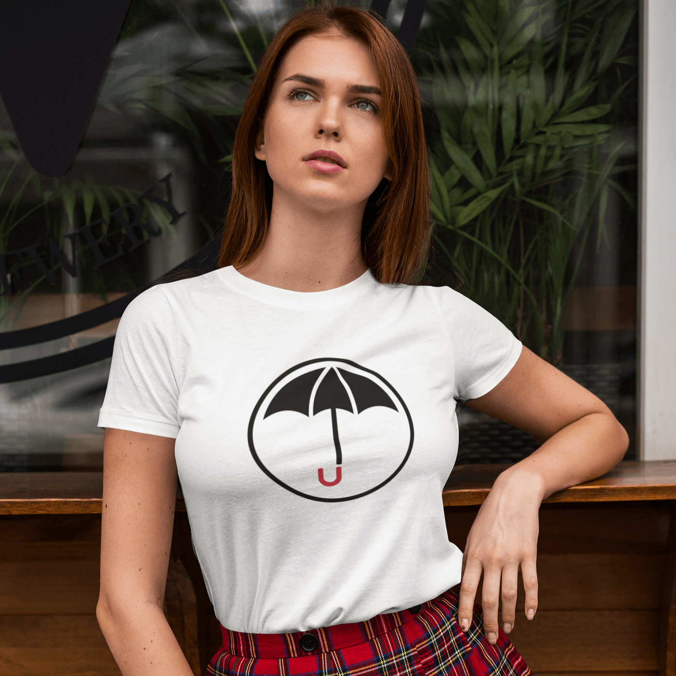 The Umbrella Academy Women's T-shirt - Ken Adams